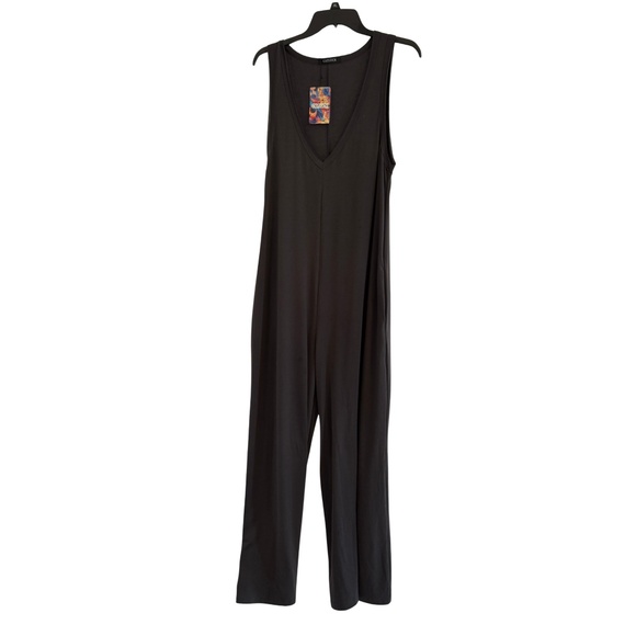 NWT HALARA Dark Grey Wide Leg Jumpsuit - Picture 1 of 4